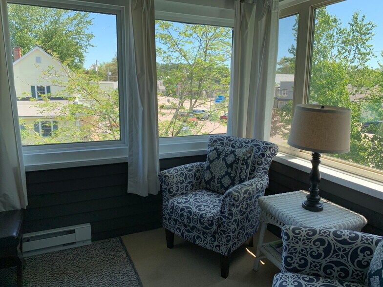 More Photos Of 548 Main St, Fryeburg Hotel For Sale