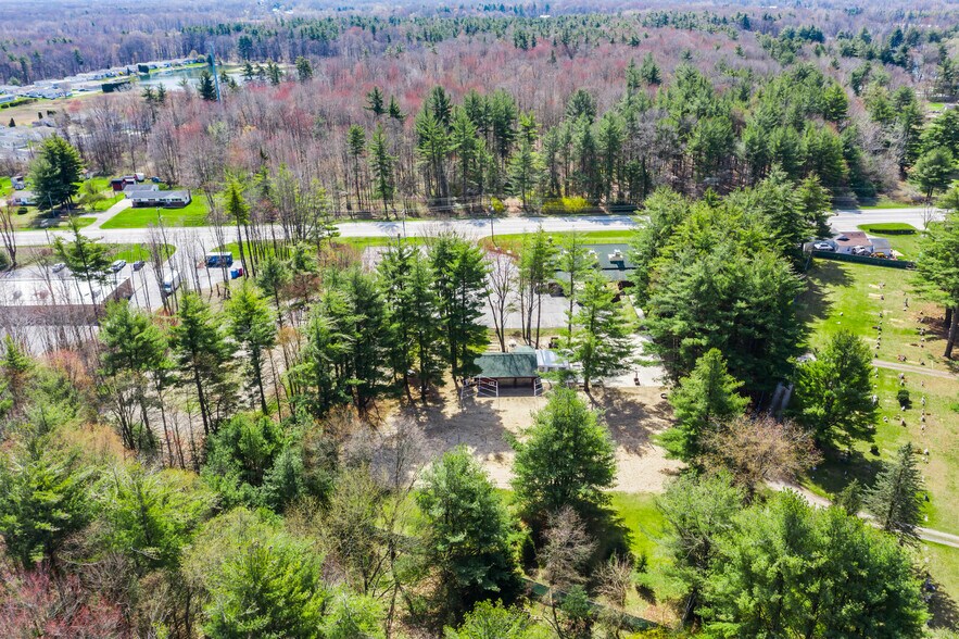 More Photos Of 8826 Gratiot Ave, Columbus Restaurant For Sale