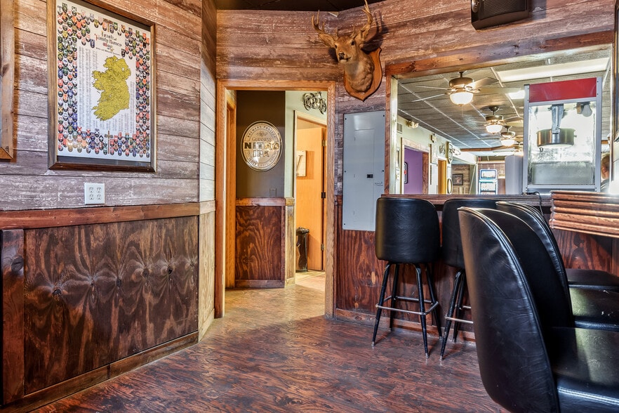 More Photos Of 209 W Main St, Genoa Bar For Sale