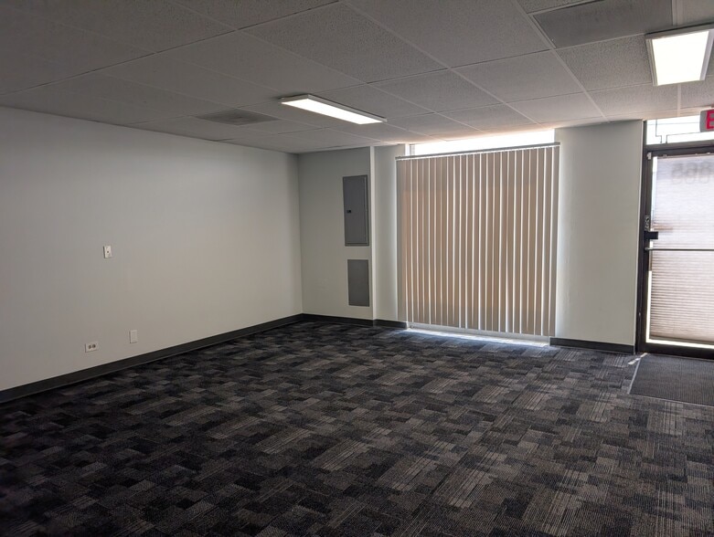 More Photos Of 6863-6865 E 48th Ave, Denver Warehouse For Lease