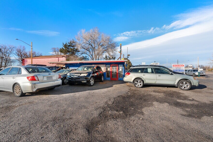 More Photos Of 6201 Federal Blvd, Denver Freestanding For Sale