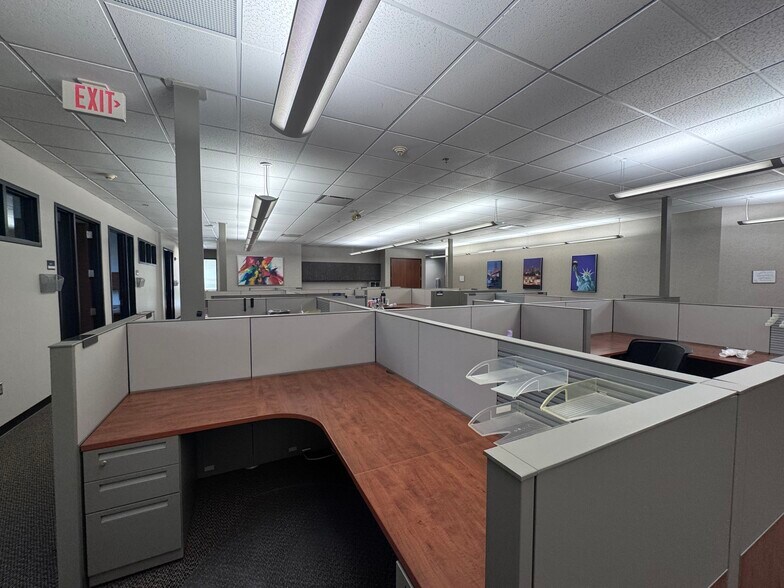 More Photos Of 8601 Monrovia St, Lenexa Loft Creative Space For Sale