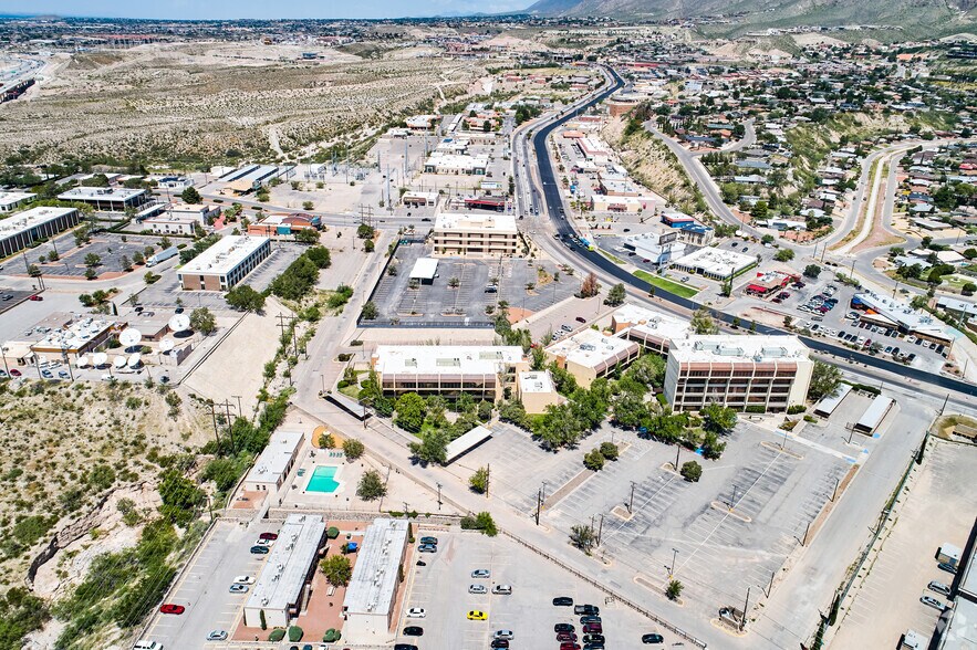 More Photos Of 4171 N Mesa St, El Paso Medical For Lease