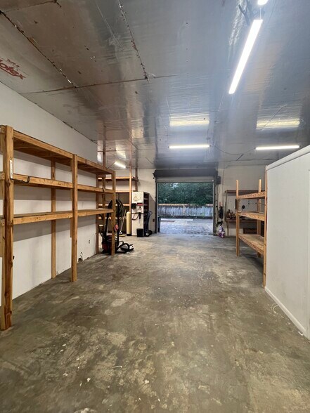 More Photos Of 85 S Washington St, Ormond Beach Flex For Lease