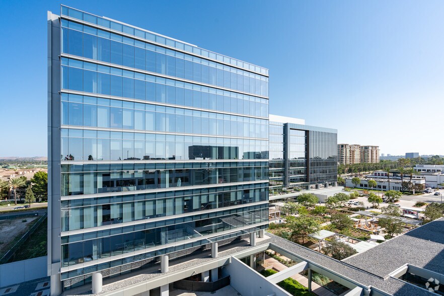 More Photos Of 18565-18575 Jamboree Rd, Irvine Office For Sale