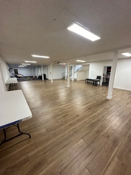 More Photos Of 530 E 3rd St, Hobart Storefront For Sale
