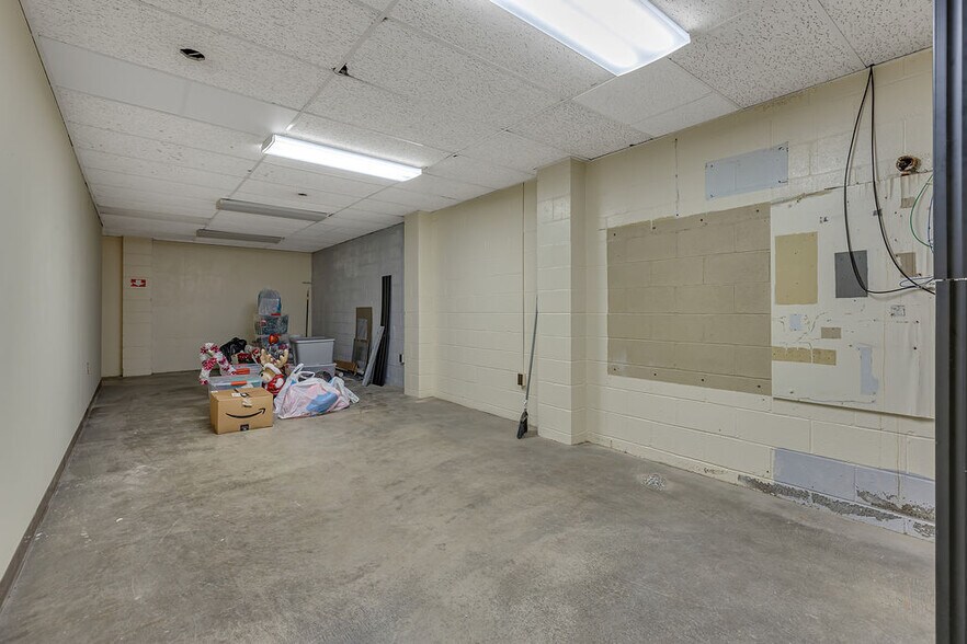 More Photos Of 472 Adams St, Rochester Bank For Sale