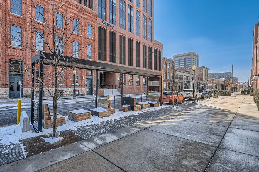 More Photos Of 1822 Blake St, Denver Office For Sale