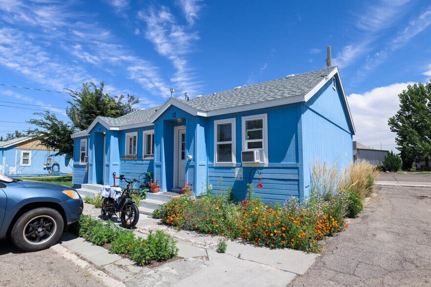 More Photos Of 124 NW 4th Ave, Ontario Apartments For Sale