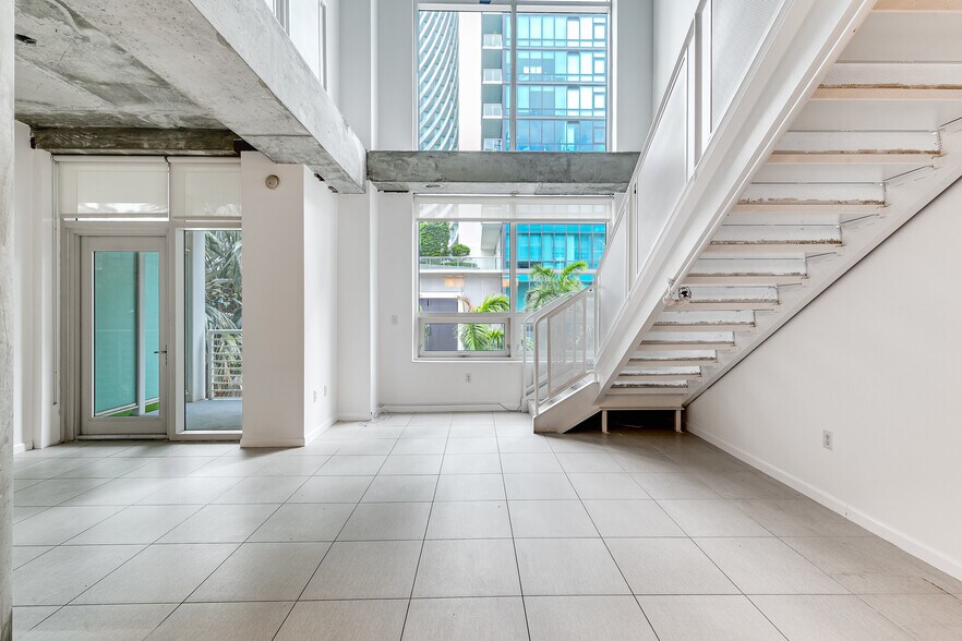 More Photos Of 3250 NE 1st Ave, Miami Apartments For Lease