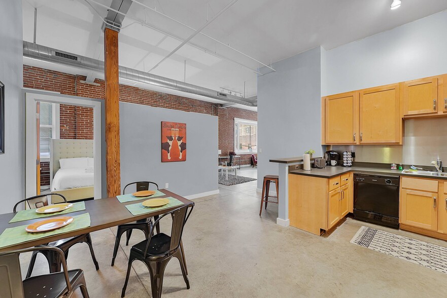 More Photos Of , Saint Louis Multifamily For Sale