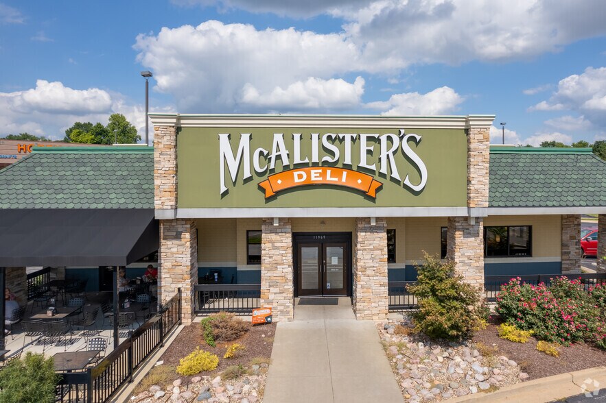 More Photos Of 11977 St. Charles Rock Rd, Bridgeton Unknown For Lease