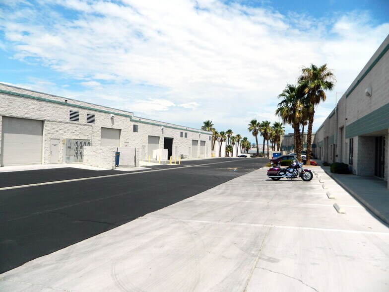 More Photos Of 5140 Rogers St, Las Vegas Unknown For Lease
