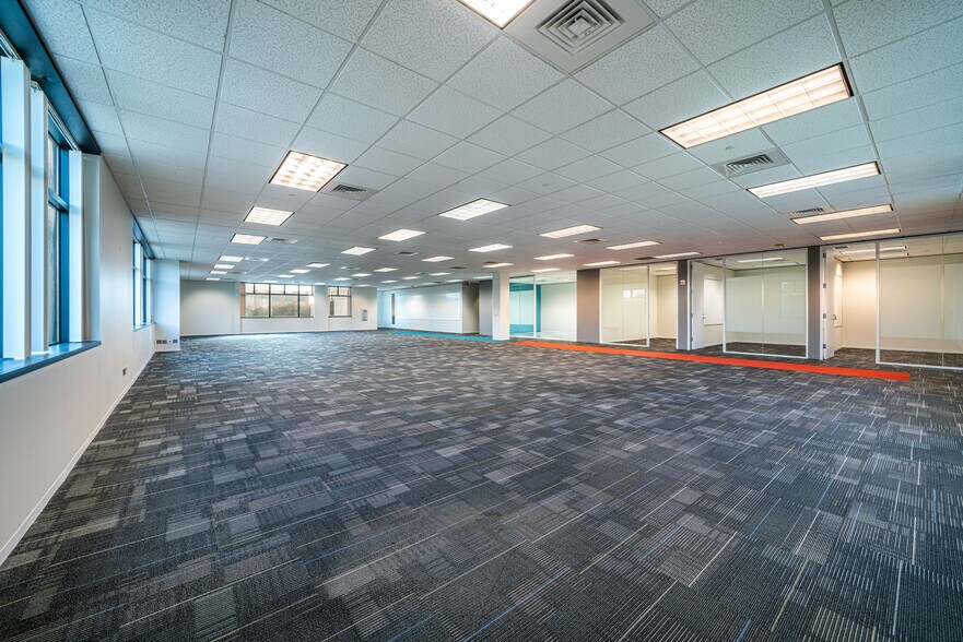 More Photos Of 11125 W Equity Dr N, Houston Office For Lease