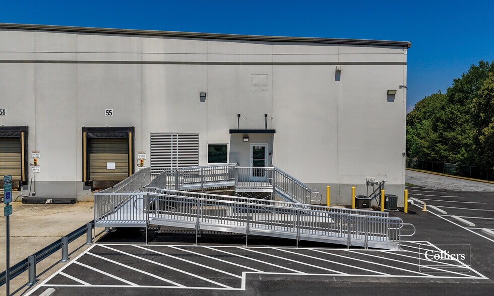 More Photos Of 1201 Woods Chapel Rd, Duncan Distribution For Lease