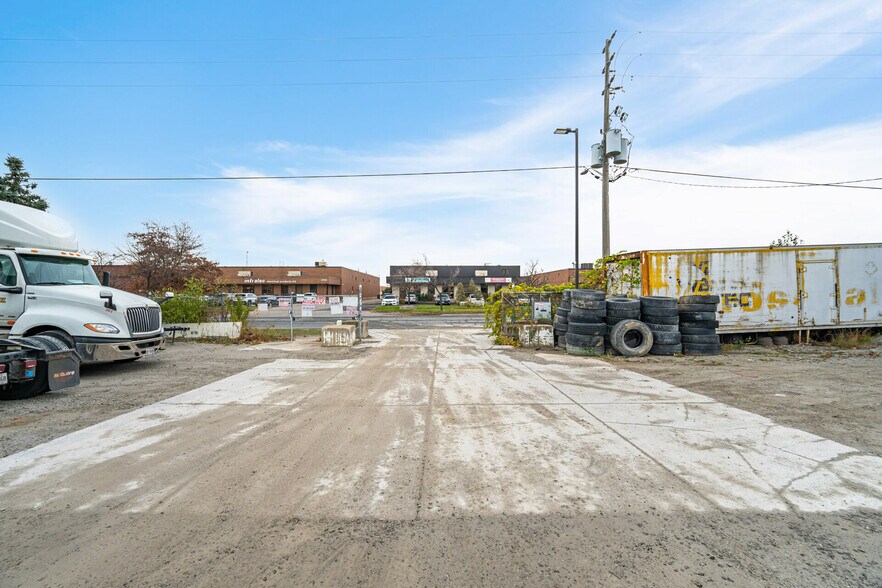 More Photos Of 1185 Cardiff Blvd, Mississauga Land For Sale