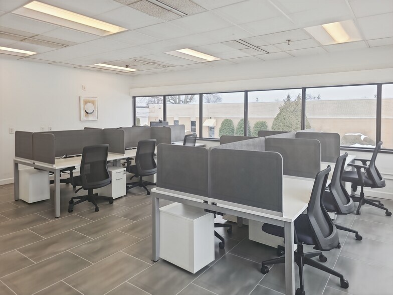 More Photos Of 20 Jackson Dr, Cranford Coworking Space