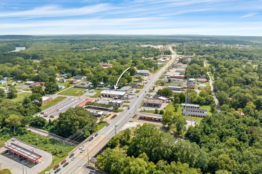More Photos Of 1801 S Broad Ave, Lanett Auto Repair For Sale