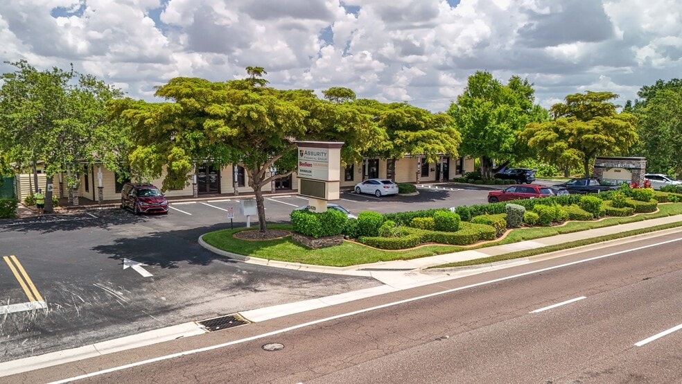 More Photos Of 2429 Manatee Ave E, Bradenton Medical For Lease