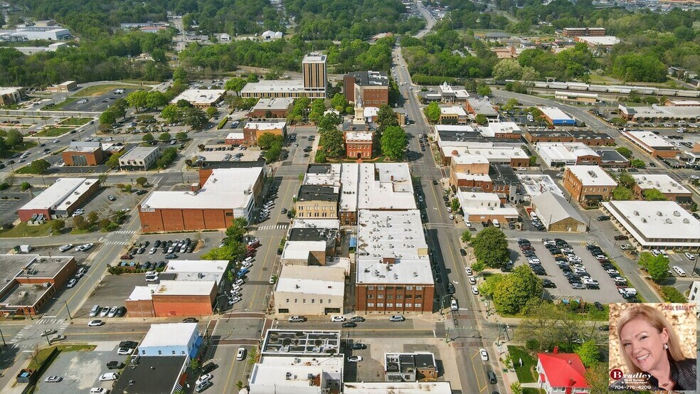 More Photos Of 109 N Hayne St, Monroe Apartments For Sale