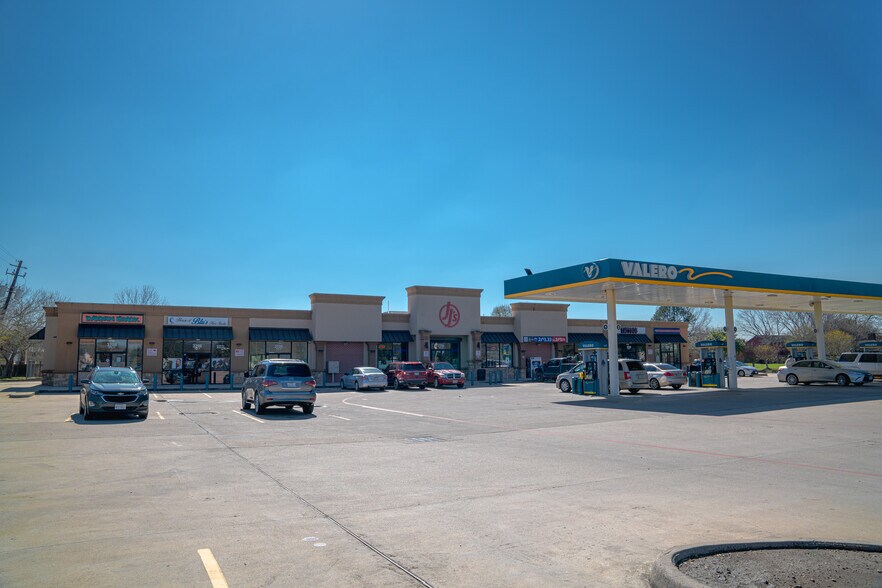 More Photos Of 3708 McHard Rd, Missouri City Freestanding For Lease