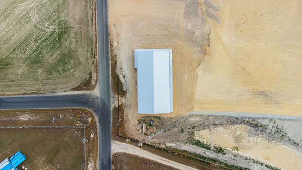 More Photos Of 2350 County Road 311, Jarrell Industrial For Lease