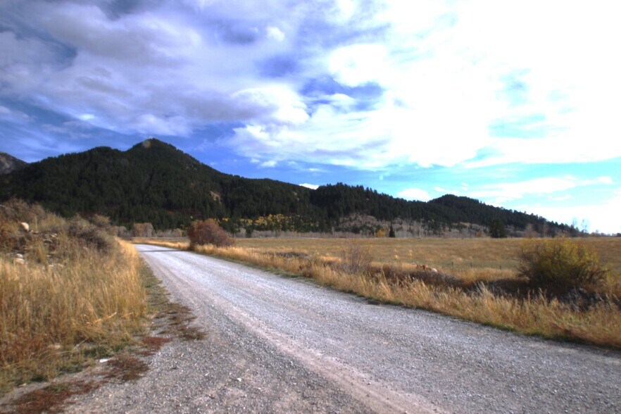 More Photos Of LOT 2` Stewart Trail, Alpine Land For Sale