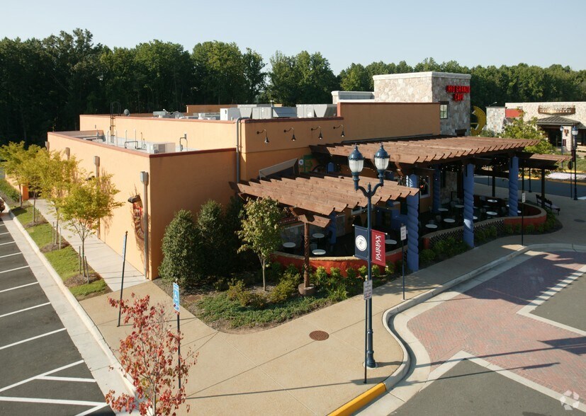 More Photos Of 11880-11950 Grand Commons Ave, Fairfax Unknown For Lease