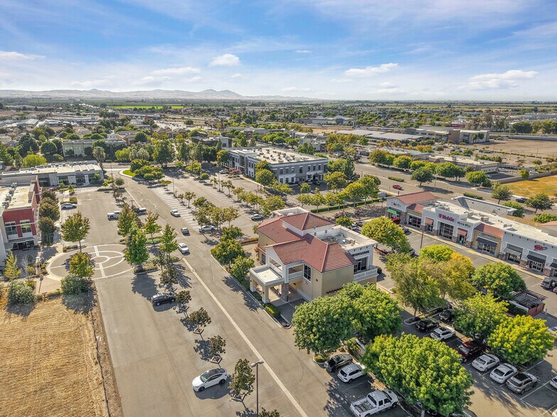 More Photos Of 2140 W Grant Line Rd, Tracy Office For Sale