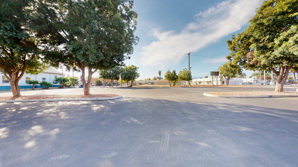 More Photos Of 575 W Base Line St, San Bernardino Freestanding For Sale
