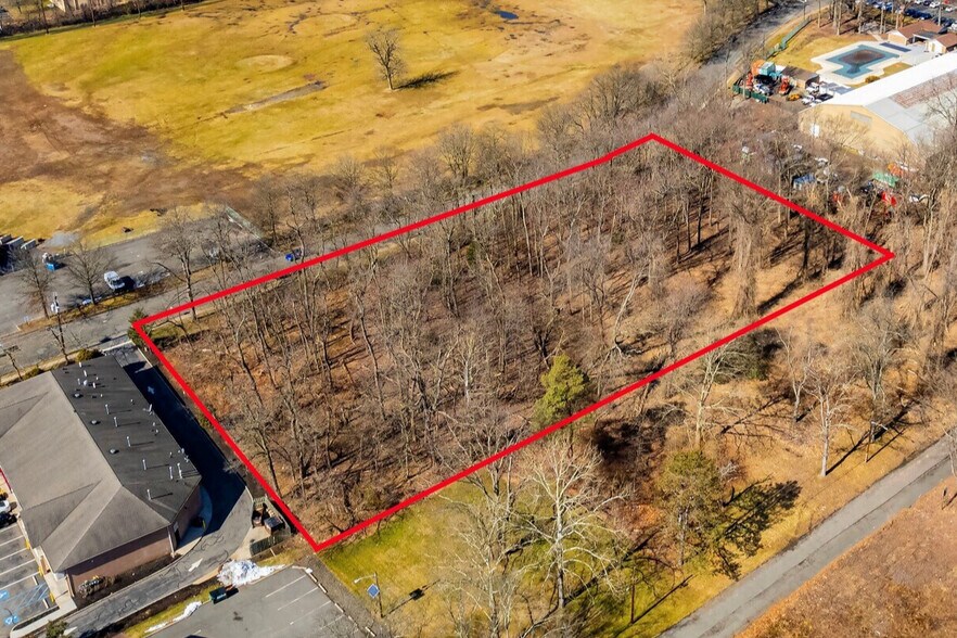 Primary Photo Of 990 Inman Ave, Edison Land For Sale