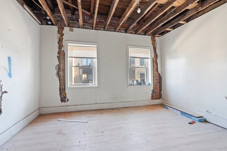 More Photos Of 6200 Germantown Ave, Philadelphia Multifamily For Sale