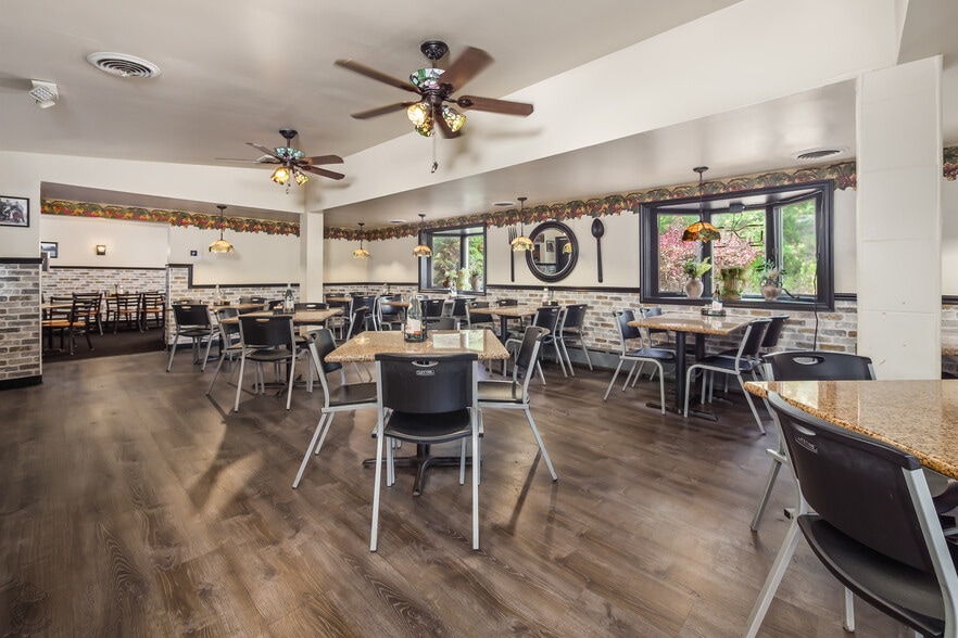 More Photos Of 270 E Northampton St, Bath Restaurant For Sale