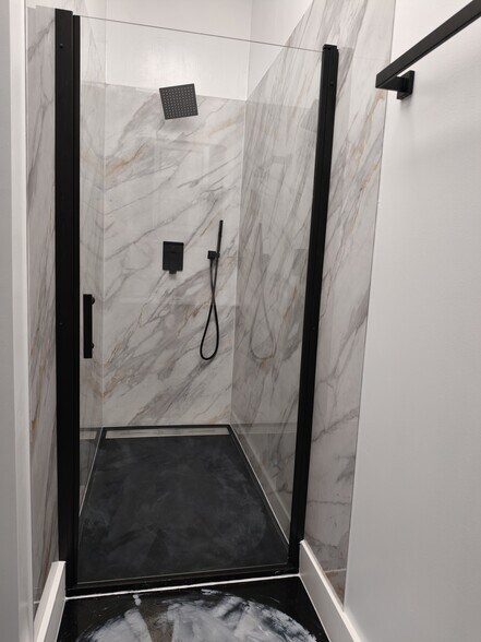 More Photos Of 1800-1812 SW 7th Ave, Pompano Beach Warehouse For Sale