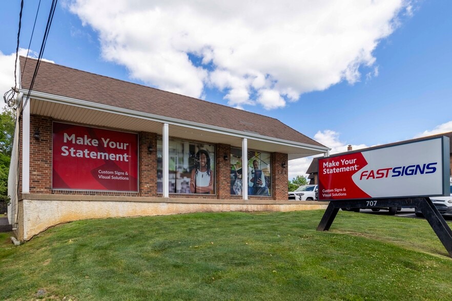 Primary Photo Of 707 Easton Rd, Willow Grove Freestanding For Sale