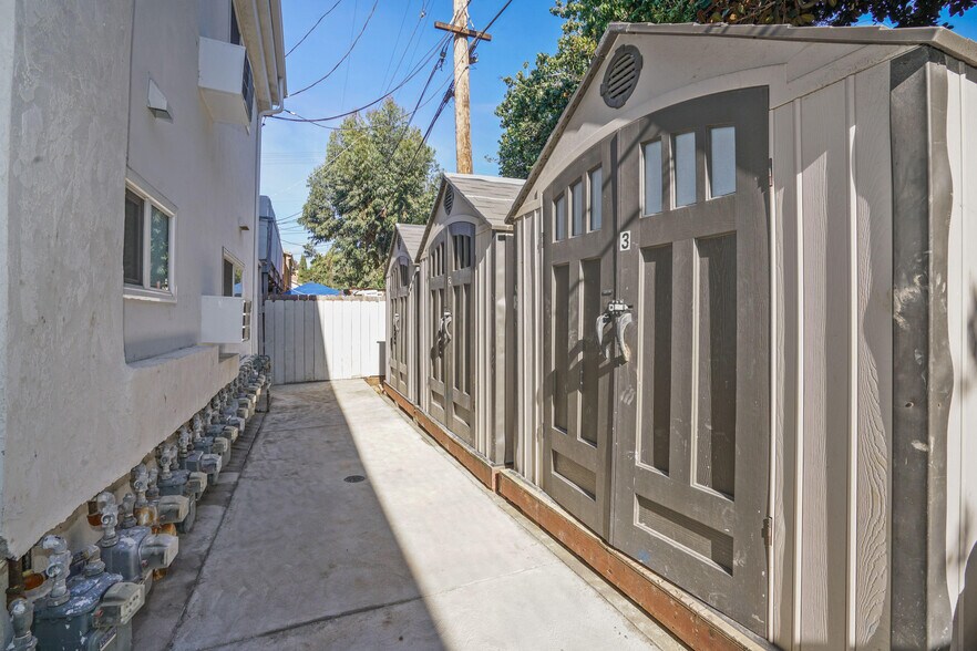 More Photos Of 3455 Del Rey St, San Diego Apartments For Sale