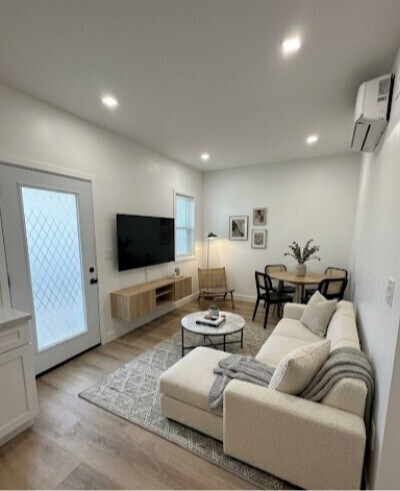 More Photos Of 1315 Termino Ave, Long Beach Apartments For Sale