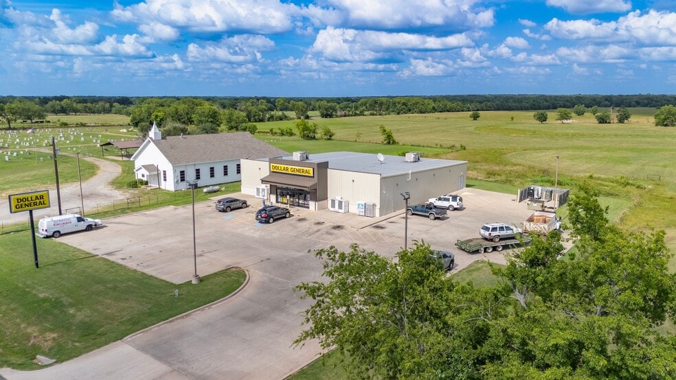 More Photos Of 9750 Texas 154/19 Hwy N, Sulphur Springs Freestanding For Sale