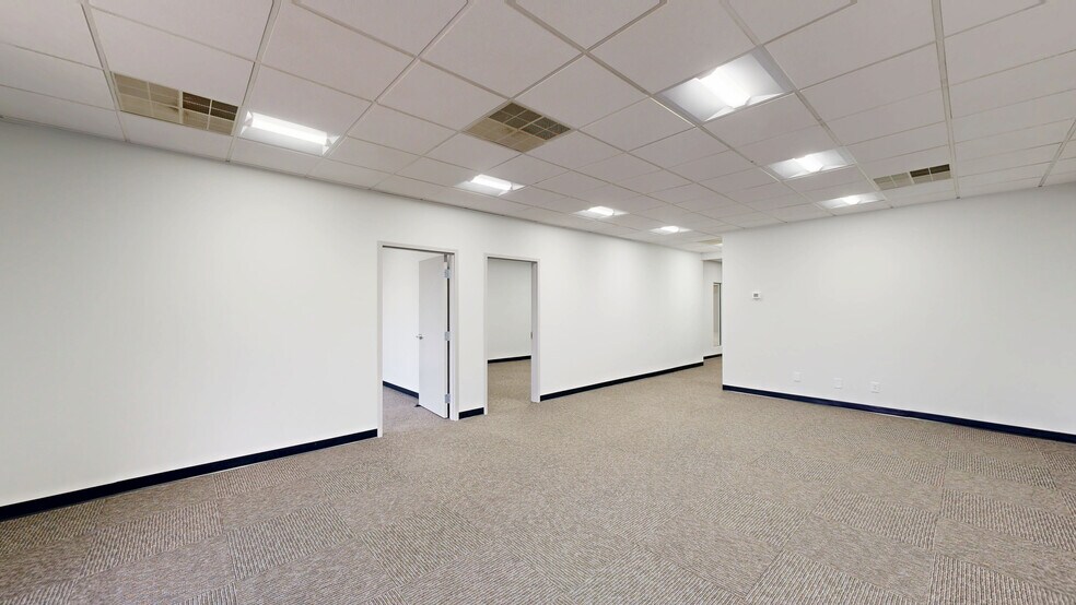 Primary Photo Of 5009-5015 W WT Harris Blvd, Charlotte Unknown For Lease