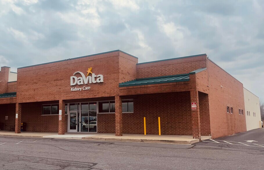 Primary Photo Of 0 MIDWAY DR, Harrington Freestanding For Lease