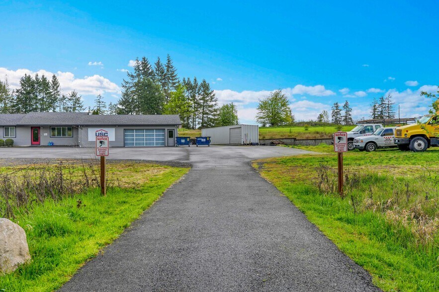More Photos Of 406 NE 184th St, Ridgefield Office Residential For Lease