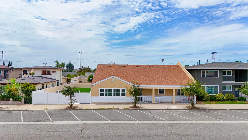 More Photos Of 208 W Fairview Ave, San Gabriel Schools For Sale