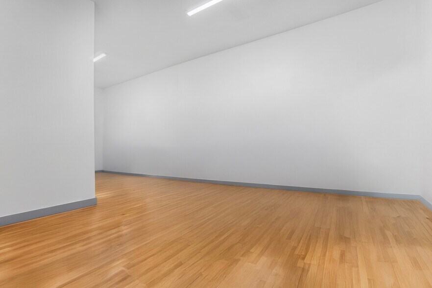 More Photos Of 177 Culver Blvd, Playa Del Rey Storefront For Lease