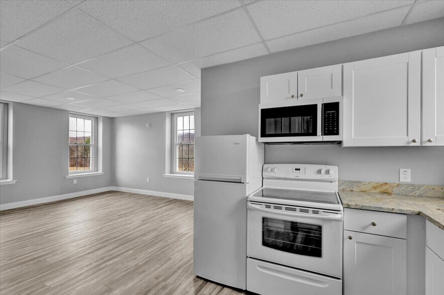 More Photos Of 2693 W Philadelphia Ave, Oley Multifamily For Sale