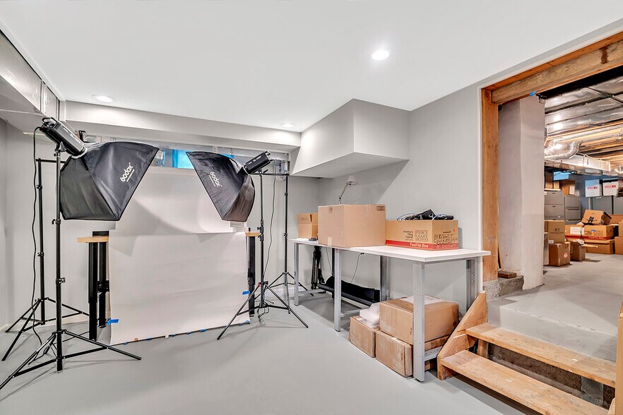More Photos Of 131 Main St, White House Station Office Residential For Sale