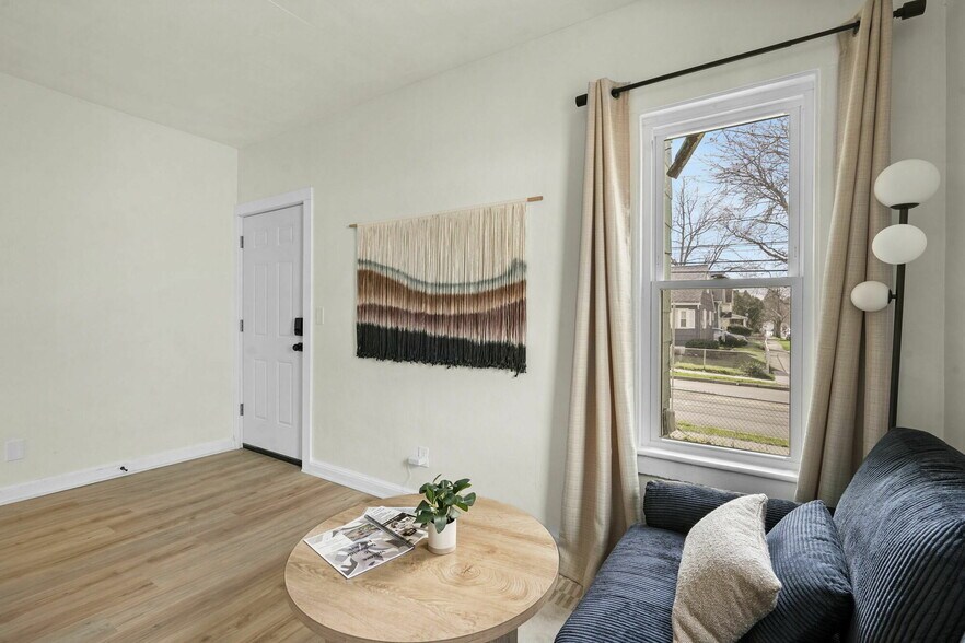 More Photos Of 101 Pennsylvania Ave, Binghamton Apartments For Sale