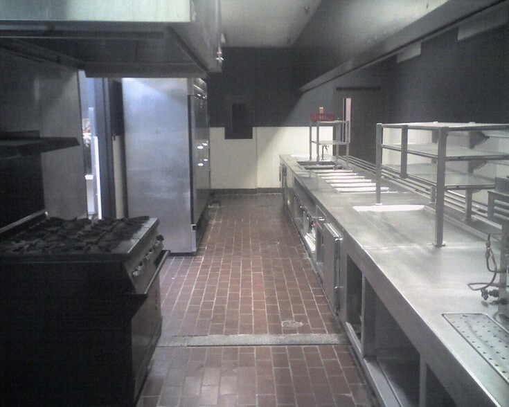 More Photos Of 401 Gilbert Dr, Lubbock Office For Lease