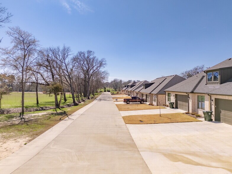 More Photos Of 14151 County Road 192, Tyler Apartments For Sale