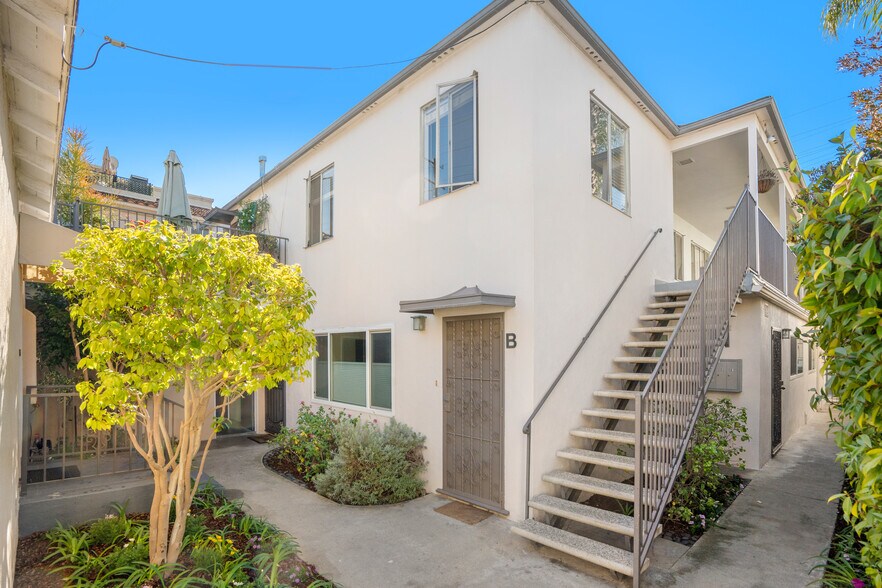 More Photos Of 2332 20th St, Santa Monica Apartments For Sale