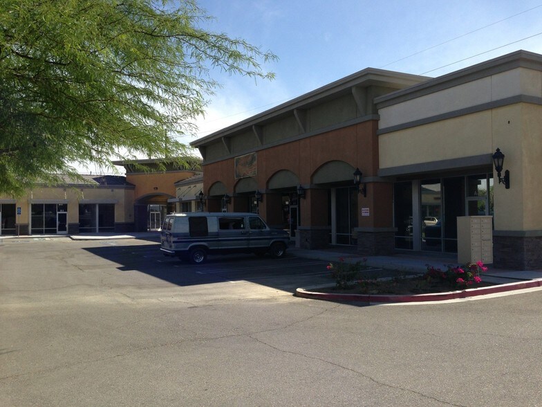 More Photos Of 43990 Golf Center Pky, Indio Unknown For Lease